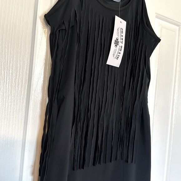 New with tags Small Fringe Tank Top - Picture 2 of 3